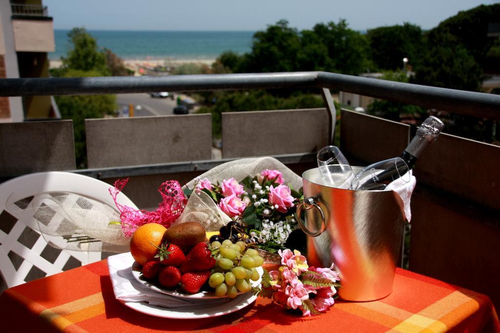 Hotel Astrid Cervia Luaran gambar